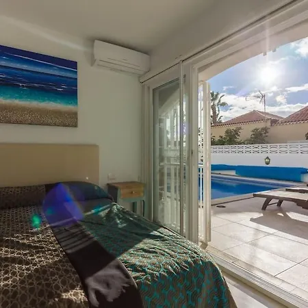 Villa Maya Beautiful 4 Bedroom Villa فيلة *